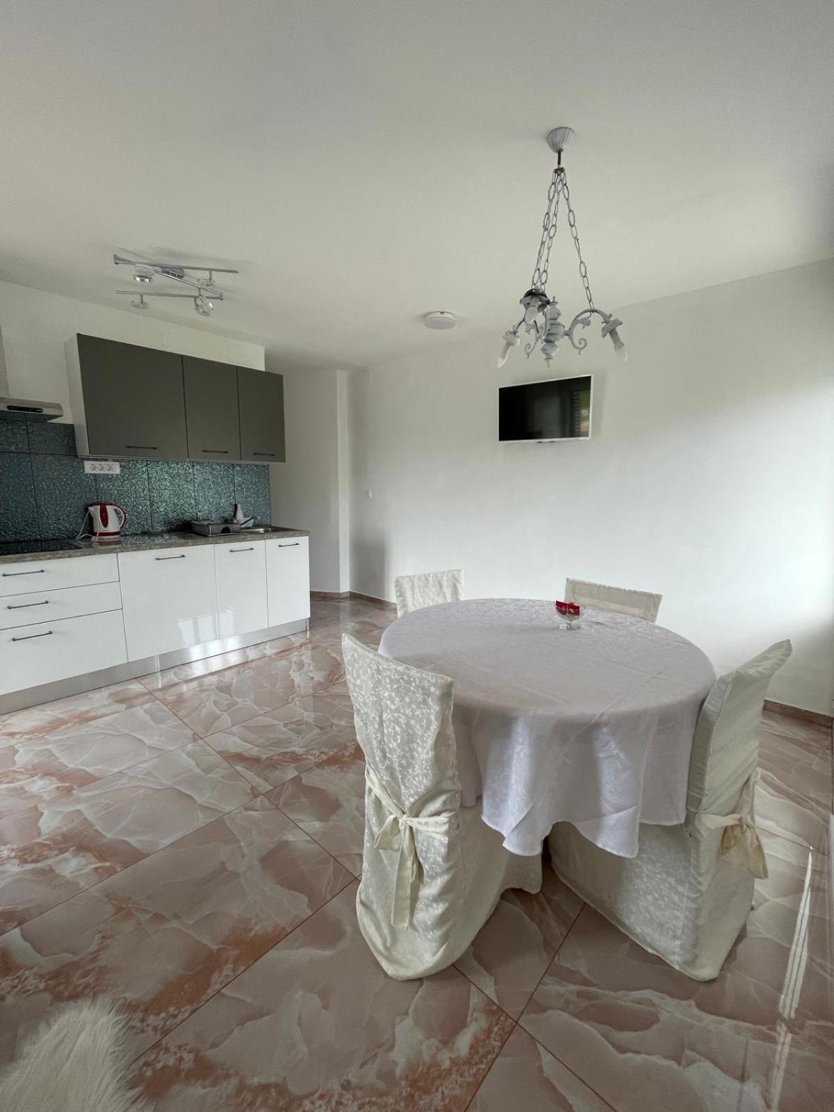 Grancic Apartmán Jelsa (Hvar)